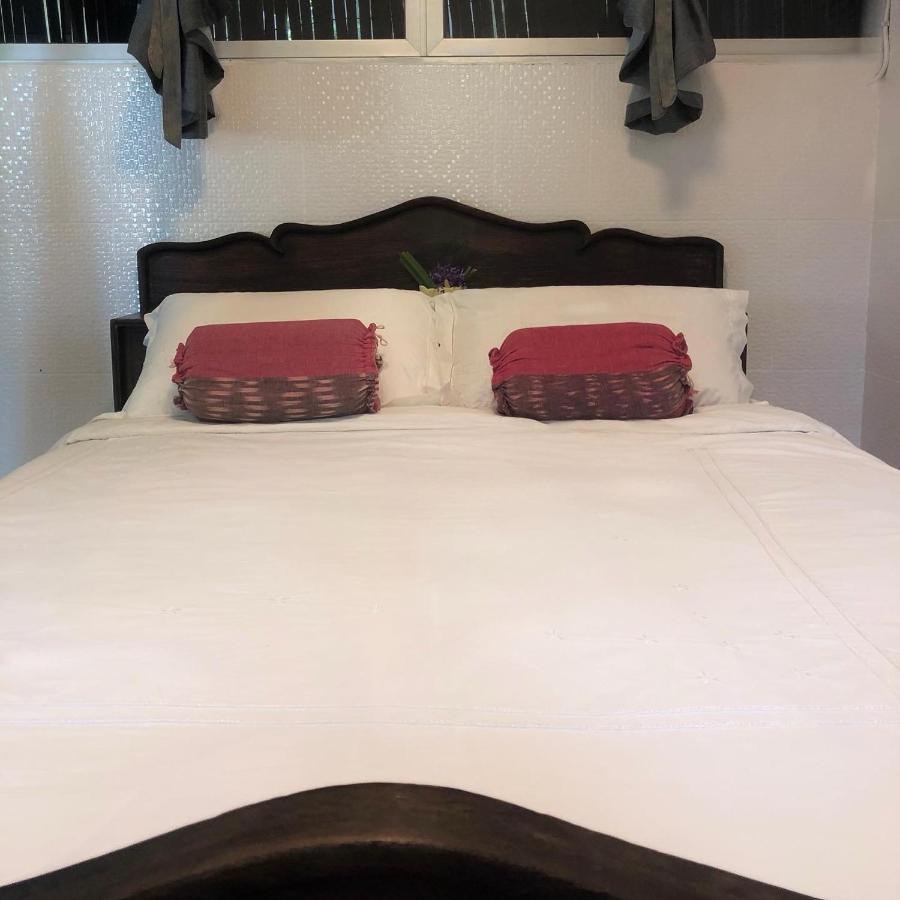 River Flow House Bangtanod Photharam Экстерьер фото