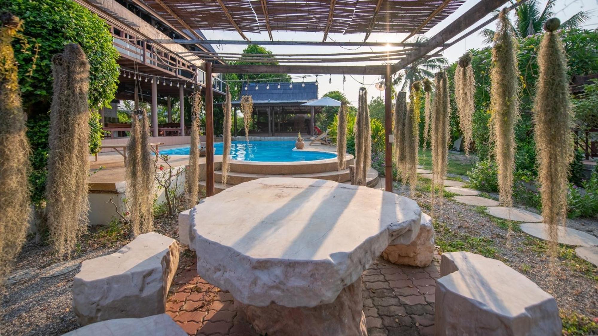 River Flow House Bangtanod Photharam Экстерьер фото